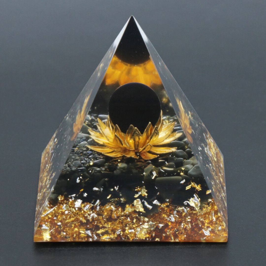 Crystal Sphere Orgonite 6cm - Assortment 8 pcs
