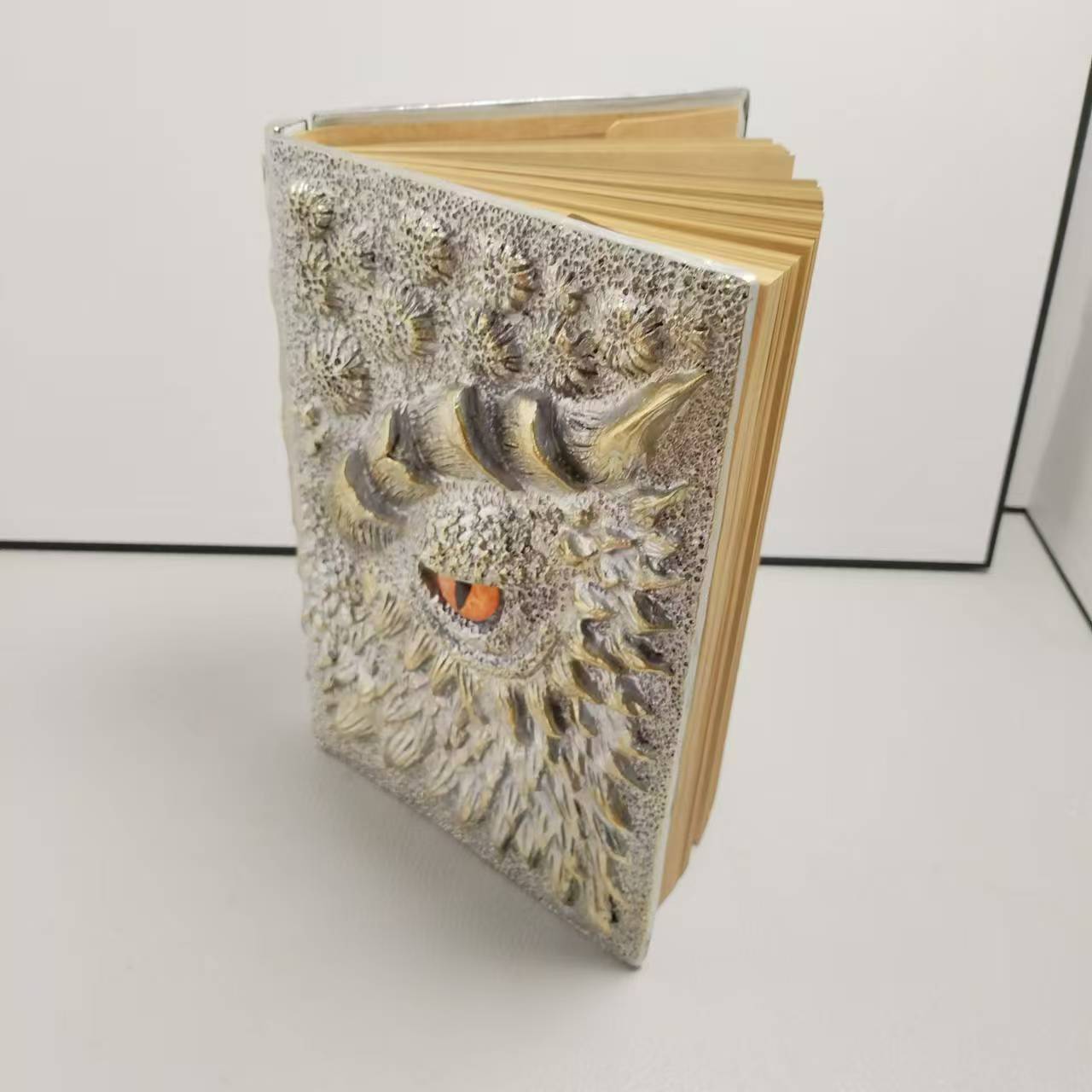 Dragon’s Gaze Embossed Journal -5 Pcs