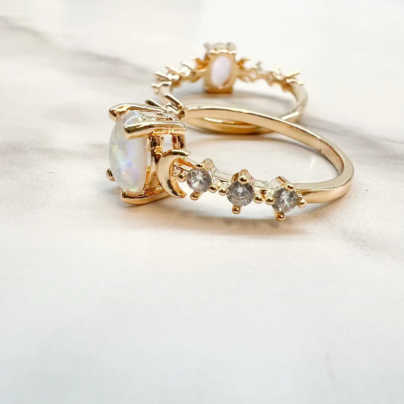 Elegant Stunning Celestial Ring - 6 Pcs